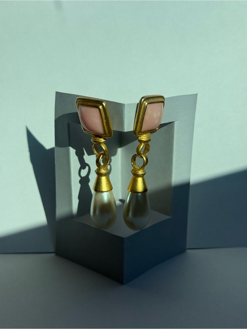 Vintage | Gold Drop Pearl Earrings with Pink Stone and faux pearl